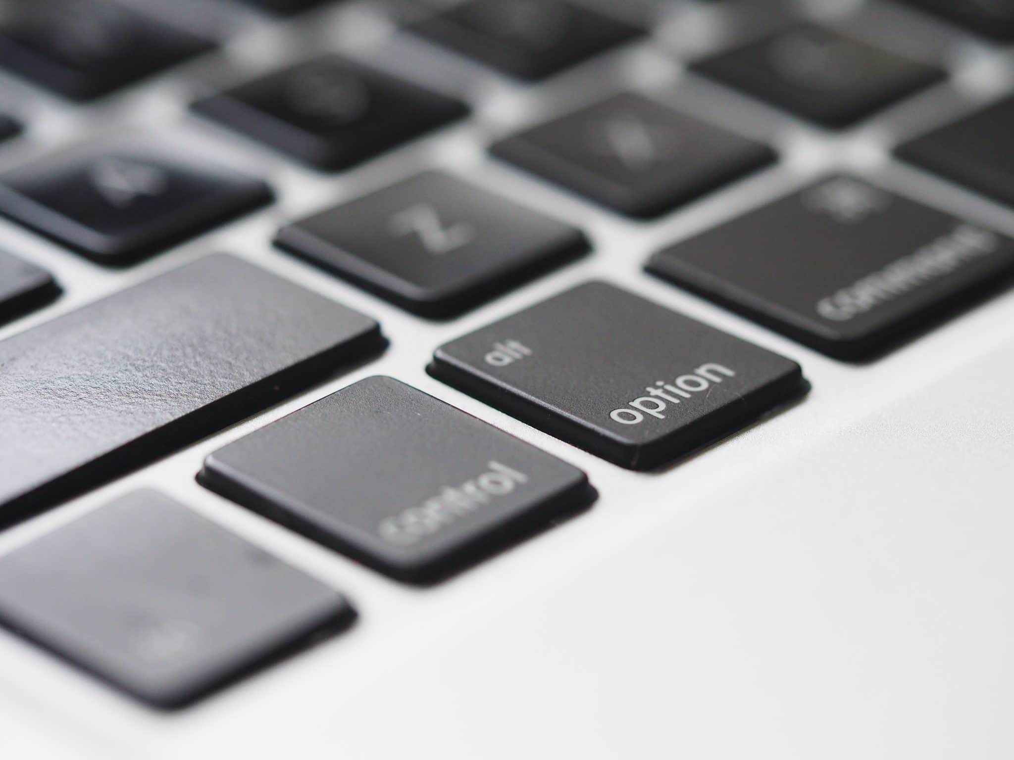keyboard shortcut to force quit applications in macos